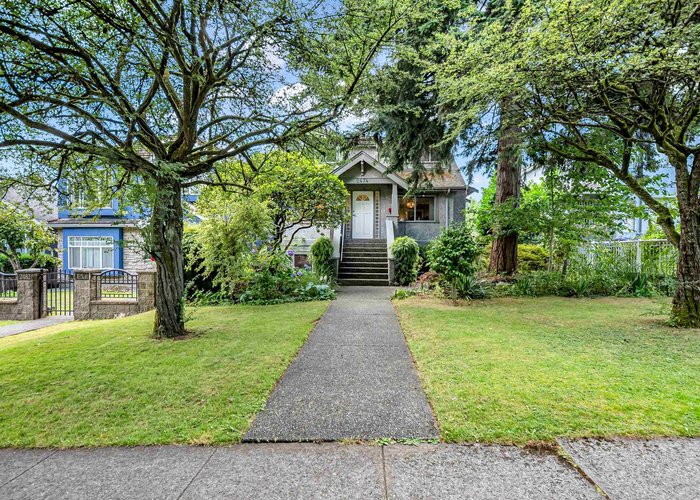 2474 East 5TH Avenue, Vancouver, BC V5M 1M5 |  Photo 1