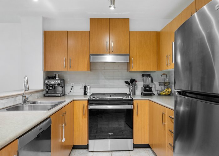 208 - 500 Klahanie Drive, Port Moody, BC V3H 5L1 |  Photo 44