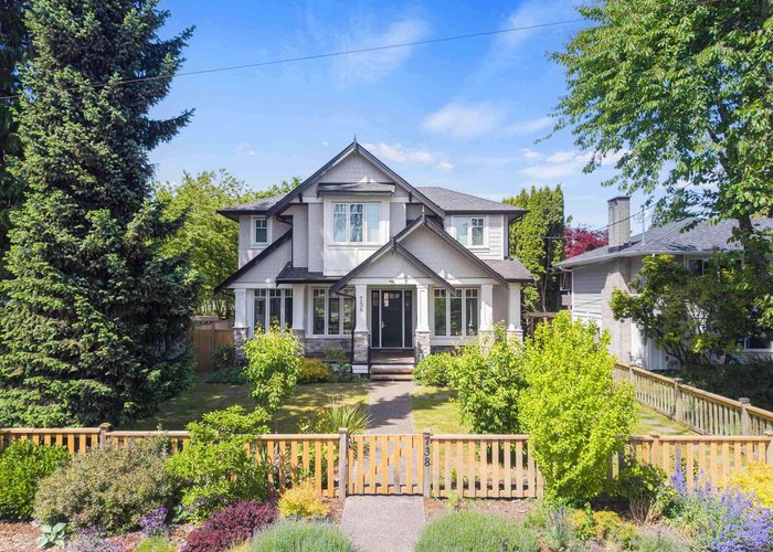 738 13TH Street, North Vancouver, BC V7L 2M7 |  Photo 24