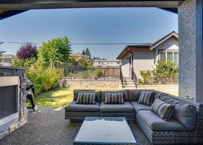 738 13TH Street, North Vancouver, BC V7L 2M7 |  Photo 43