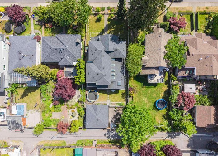 738 13TH Street, North Vancouver, BC V7L 2M7 |  Photo 50