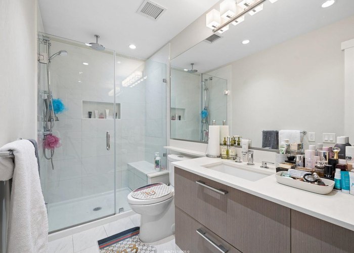 213 - 2651 Library Lane, North Vancouver, BC V7J 0C1 |  Photo 22