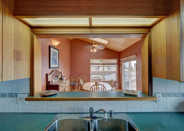 4717 Laurel Avenue, Sechelt, BC V7Z 0E7 |  Photo 49