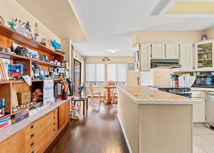 14471 Magdalen Crescent, White Rock, BC V4B 2W1 |  Photo 48