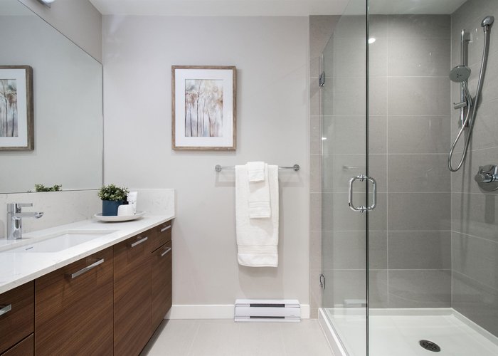 402 - 1061 Marine Drive, North Vancouver, BC V7P 1S6 |  Photo 27