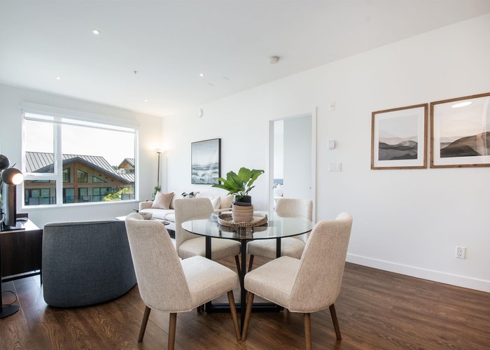 402 - 1061 Marine Drive, North Vancouver, BC V7P 1S6 |  Photo 23