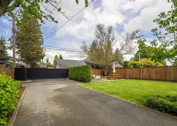 8647 10TH Avenue, Burnaby, BC V3N 2S9 |  Photo 60
