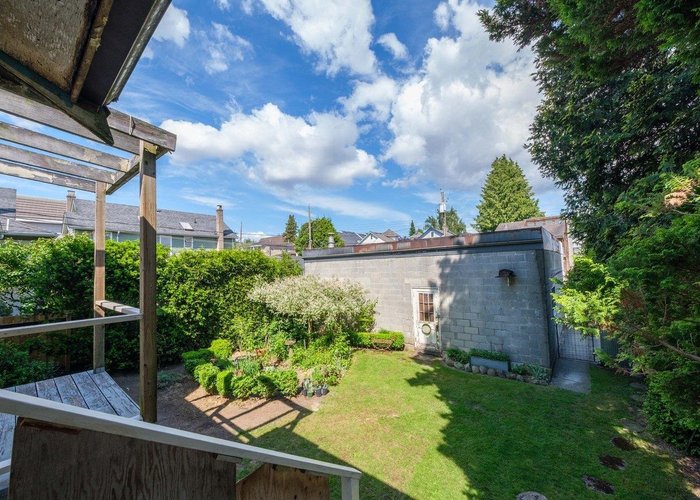 8510 Montcalm Street, Vancouver, BC V6P 4P7 |  Photo 51