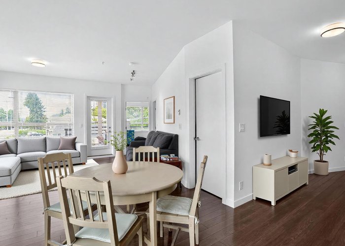 200 - 13228 Old Yale Road, Surrey, BC V3T 0K3 |  Photo 17