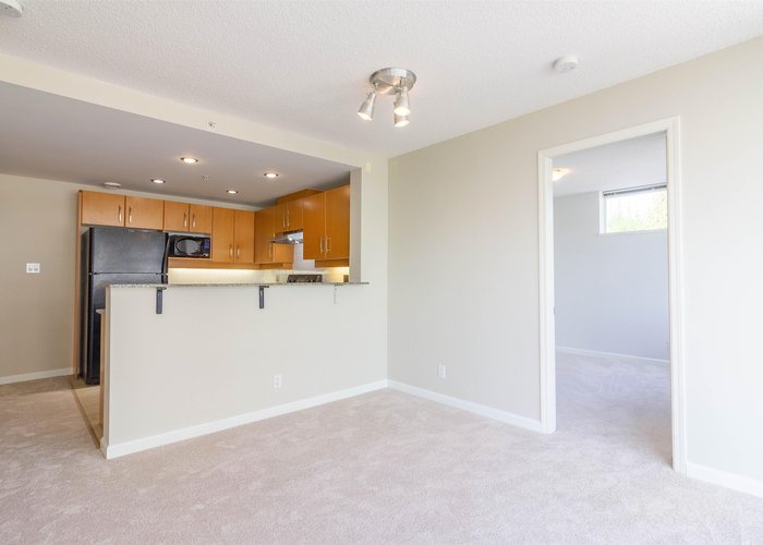303 - 9298 University Crescent, Burnaby, BC V5A 4X8 |  Photo 34