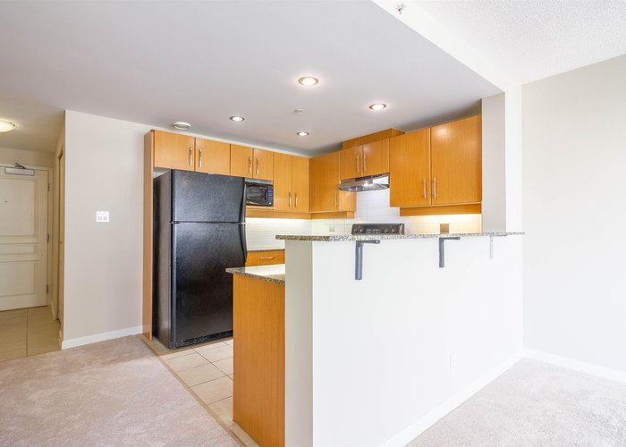 303 - 9298 University Crescent, Burnaby, BC V5A 4X8 |  Photo 35