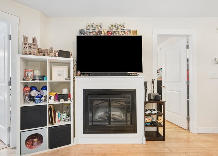 111 - 10822 City Parkway, Surrey, BC V3T 0C2 |  Photo 16