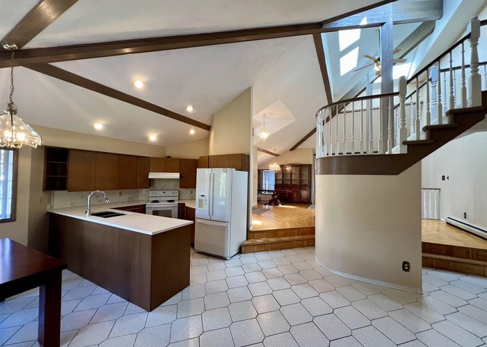 1888 Walnut Crescent, Coquitlam, BC V3J 7T2 |  Photo 25