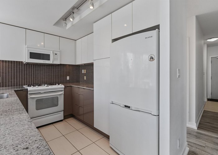 302 - 4808 Hazel Street, Burnaby, BC V5H 0A2 |  Photo 27