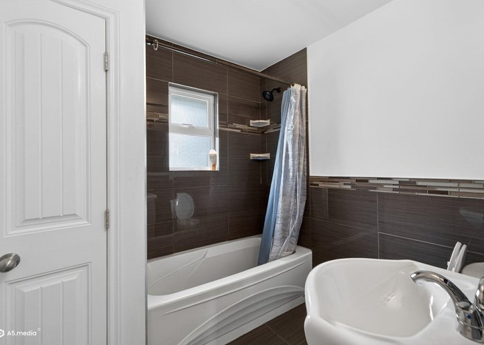 14032 Grosvenor Road, Surrey, BC V3R 5G5 |  Photo 54