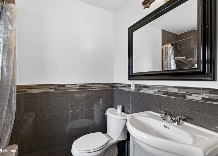 14032 Grosvenor Road, Surrey, BC V3R 5G5 |  Photo 55