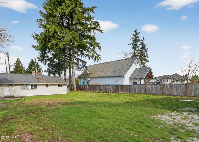 14032 Grosvenor Road, Surrey, BC V3R 5G5 |  Photo 71