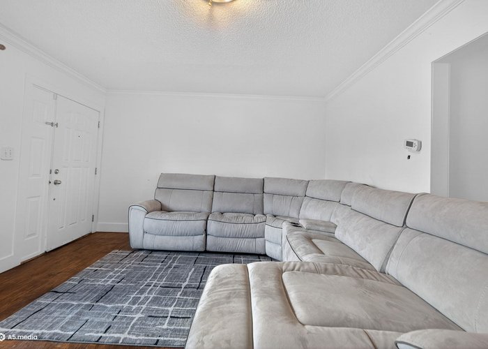 14032 Grosvenor Road, Surrey, BC V3R 5G5 |  Photo 44