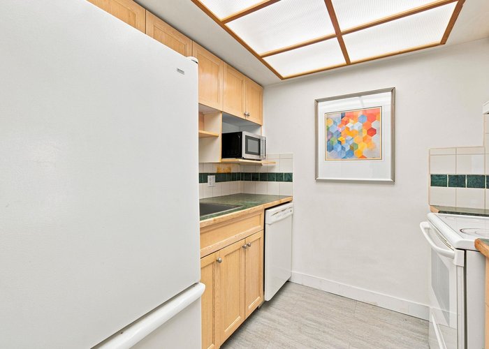 104 - 2181 Panorama Drive, North Vancouver, BC V7G 1V3 |  Photo 43