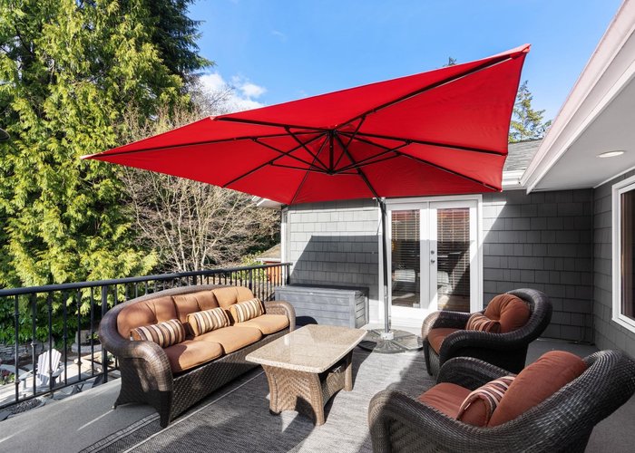 956 Belvista Crescent, North Vancouver, BC V7R 2B4 |  Photo 39