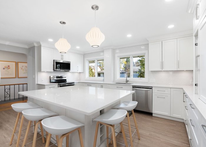 956 Belvista Crescent, North Vancouver, BC V7R 2B4 |  Photo 45