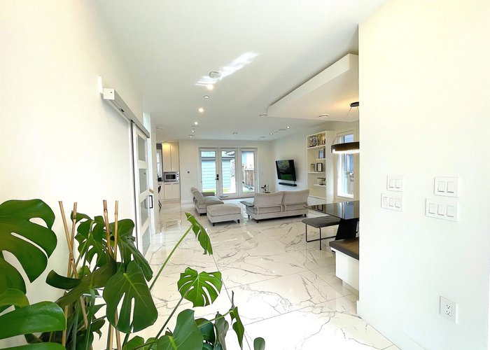 1633 Marine Drive, Vancouver, BC V5P 2R5 |  Photo 41