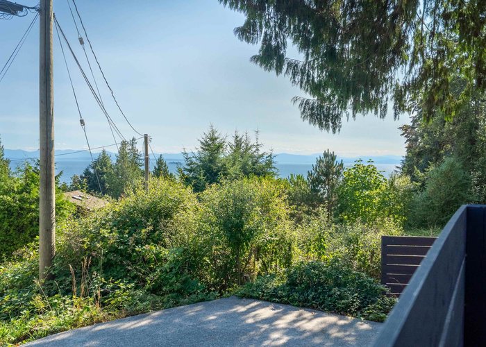 1440 Velvet Road, Gibsons, BC V0N 1V5 |  Photo 53