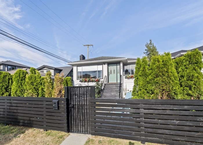 4136 Skeena Street, Vancouver, BC V5R 2L3 |  Photo 48