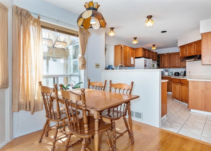 5564 Elizabeth Street, Vancouver, BC V5Y 3J9 |  Photo 19