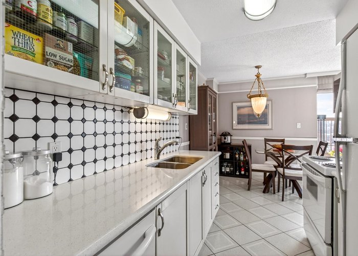 1608 - 2041 Bellwood Avenue, Burnaby, BC V5B 4V5 |  Photo 47