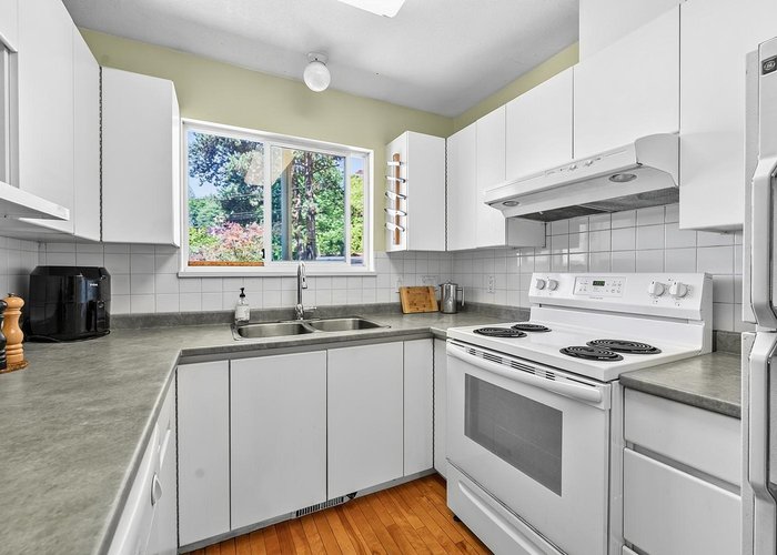 6136 Marine Drive, Burnaby, BC V3N 2Y1 |  Photo 28