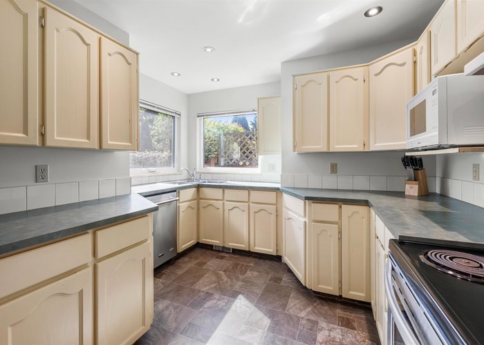 9366 209B Street, Langley, BC V1M 1R8 |  Photo 38
