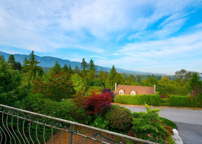 805 Younette Drive, West Vancouver, BC V7T 1T1 |  Photo 48