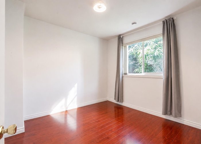 8155 15TH Avenue, Burnaby, BC V3N 1X4 |  Photo 37