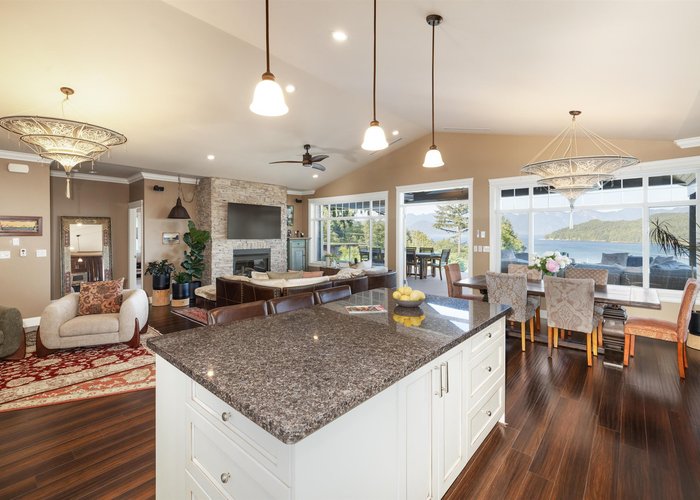 588 North Fletcher Road, Gibsons, BC V0N 1V9 |  Photo 44