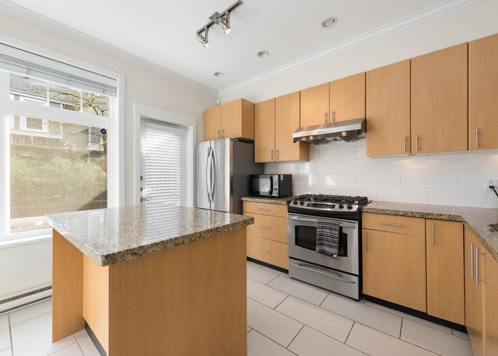 319 59TH Avenue, Vancouver, BC V5X 1X3 |  Photo 37