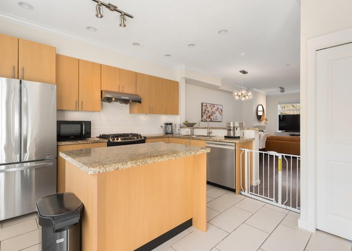 319 59TH Avenue, Vancouver, BC V5X 1X3 |  Photo 39