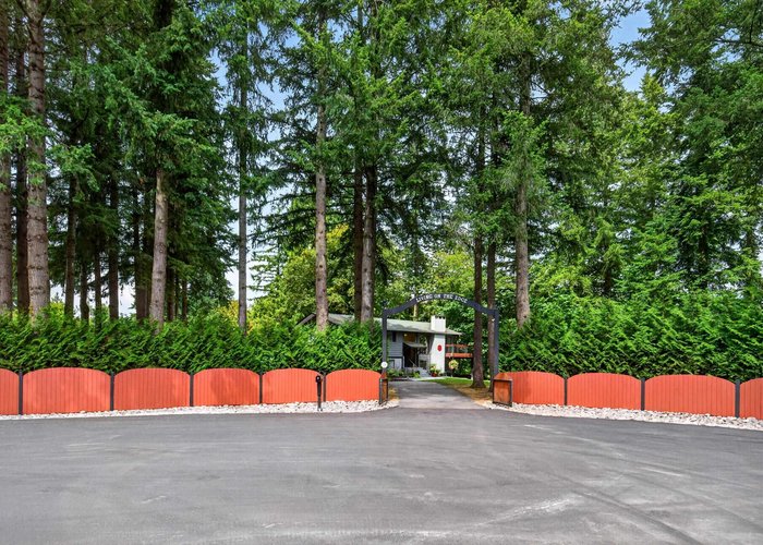 24299 55 Avenue, Langley, BC V2Z 2N5 |  Photo 41