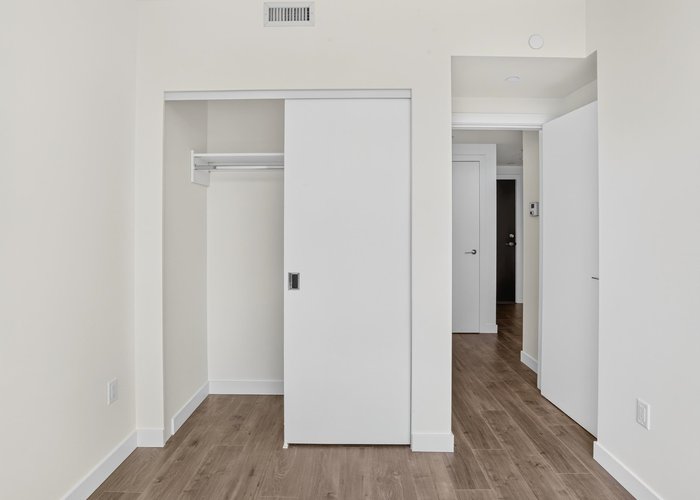 1802 - 200 Klahanie Court, West Vancouver, BC V6Z 2P8 |  Photo 47