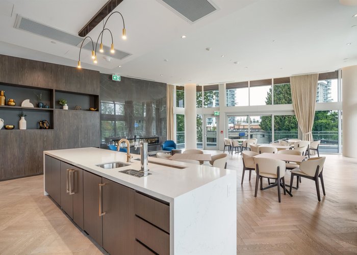 1802 - 200 Klahanie Court, West Vancouver, BC V6Z 2P8 |  Photo 61