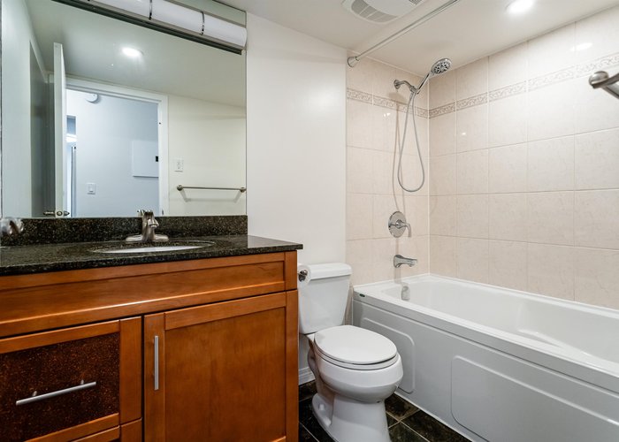 209 - 275 2ND Street, North Vancouver, BC V7M 1C9 |  Photo 35