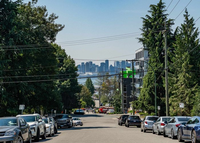 209 - 275 2ND Street, North Vancouver, BC V7M 1C9 |  Photo 38