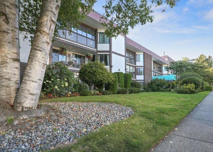 305 - 1521 Blackwood Street, White Rock, BC V4B 3V6 |  Photo 56