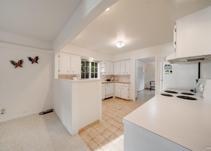 5384 Kew Cliff Road, West Vancouver, BC V7W 1M2 |  Photo 41