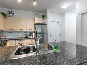 114 - 33539 Holland Avenue, Abbotsford, BC V2S 0C6 | The Crossing Photo 5