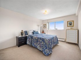 1310 - 6631 Minoru Boulevard, Richmond, BC V6Y 1Z1 | Regency Park Towers Photo 9