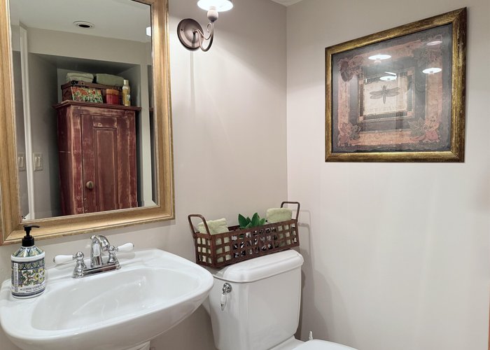 680 Thompson Avenue, Coquitlam, BC V3J 3Z8 |  Photo 47