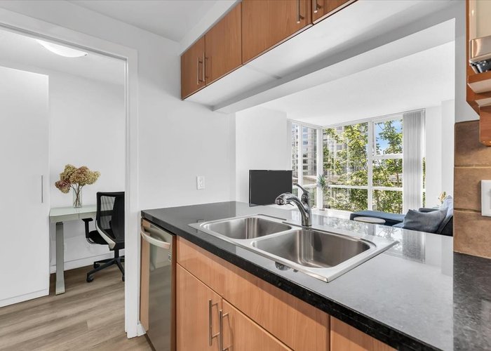 602 - 193 Aquarius Mews, Vancouver, BC V6Z 2Z2 |  Photo 31