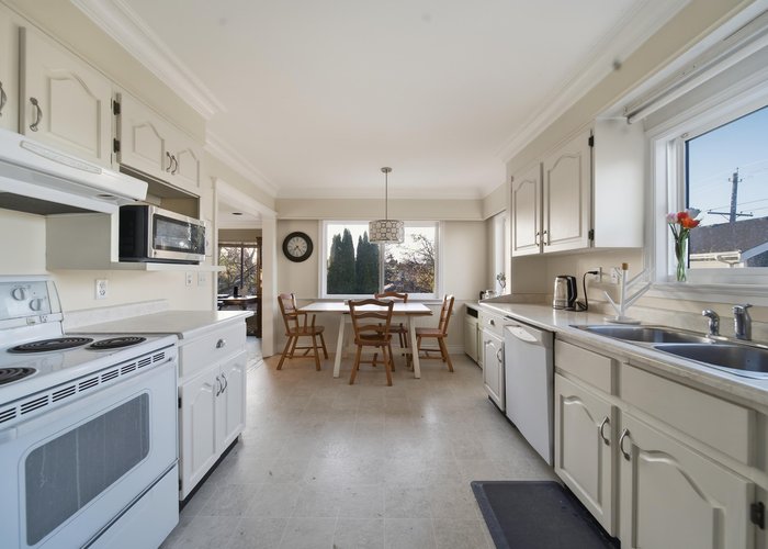 107 Seventh Avenue, New Westminster, BC V3L 1W2 |  Photo 27