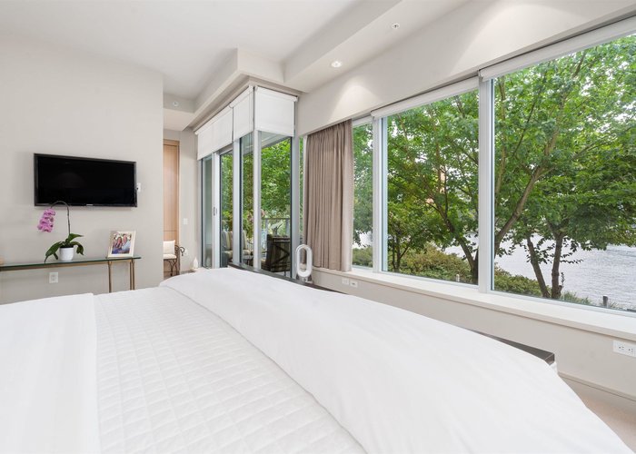 202 - 181 Athletes Way, Vancouver, BC V5Y 0B5 |  Photo 49